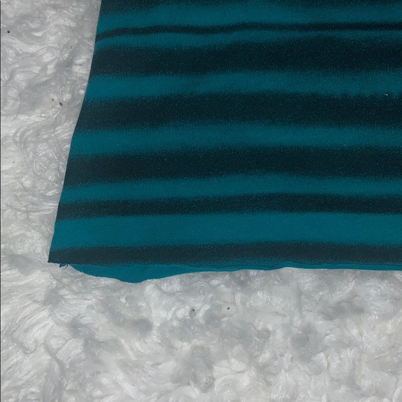 DC Raw Edge Teal Striped Tee - Picture 3 of 6